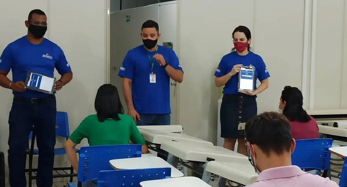 Deputada Cláudia de Jesus quer aulas noturnas para CNH Social