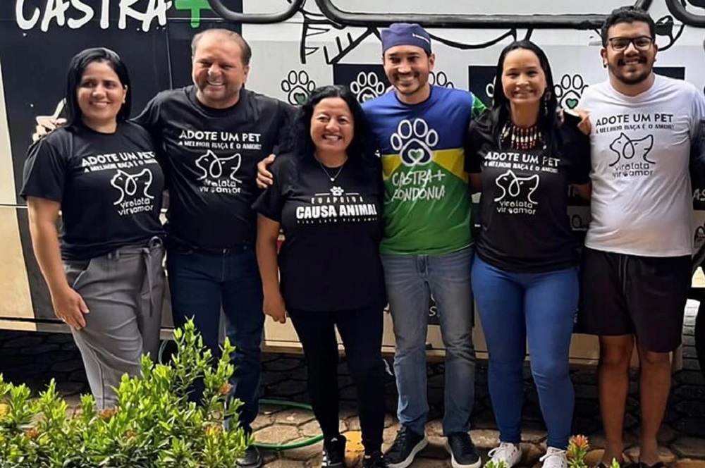 Programa do deputado Fernando Máximo em parceria com Cirone Deiró atende mais de mil animais em Cacoal