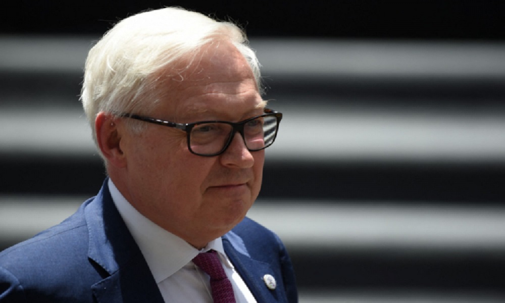 Rússia aponta lentidão em diálogo com EUA e acusa Europa de sabotar acordo de paz