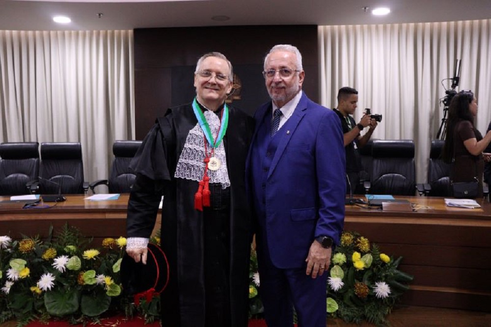 Juiz Adolfo Theodoro Naujorks toma posse como desembargador do TJ/RO