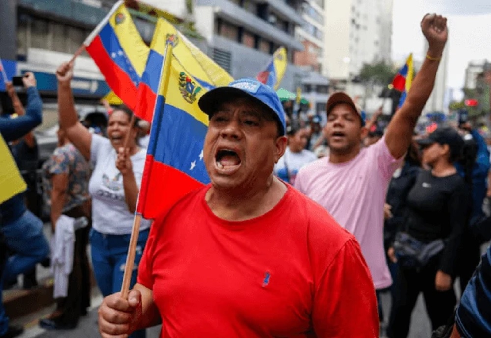 Venezuela decreta prisão de envolvidos na captura de Nicolás Maduro