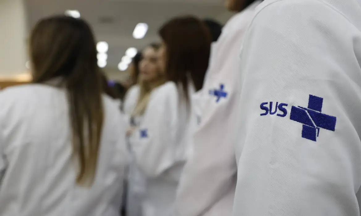MEC padroniza calendário nacional para matrícula em residência médica