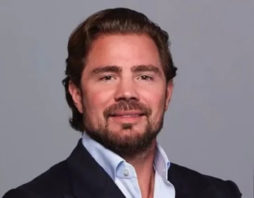 Mensagens revelam plano de ataque a jornalista e levam à prisão do banqueiro Daniel Vorcaro