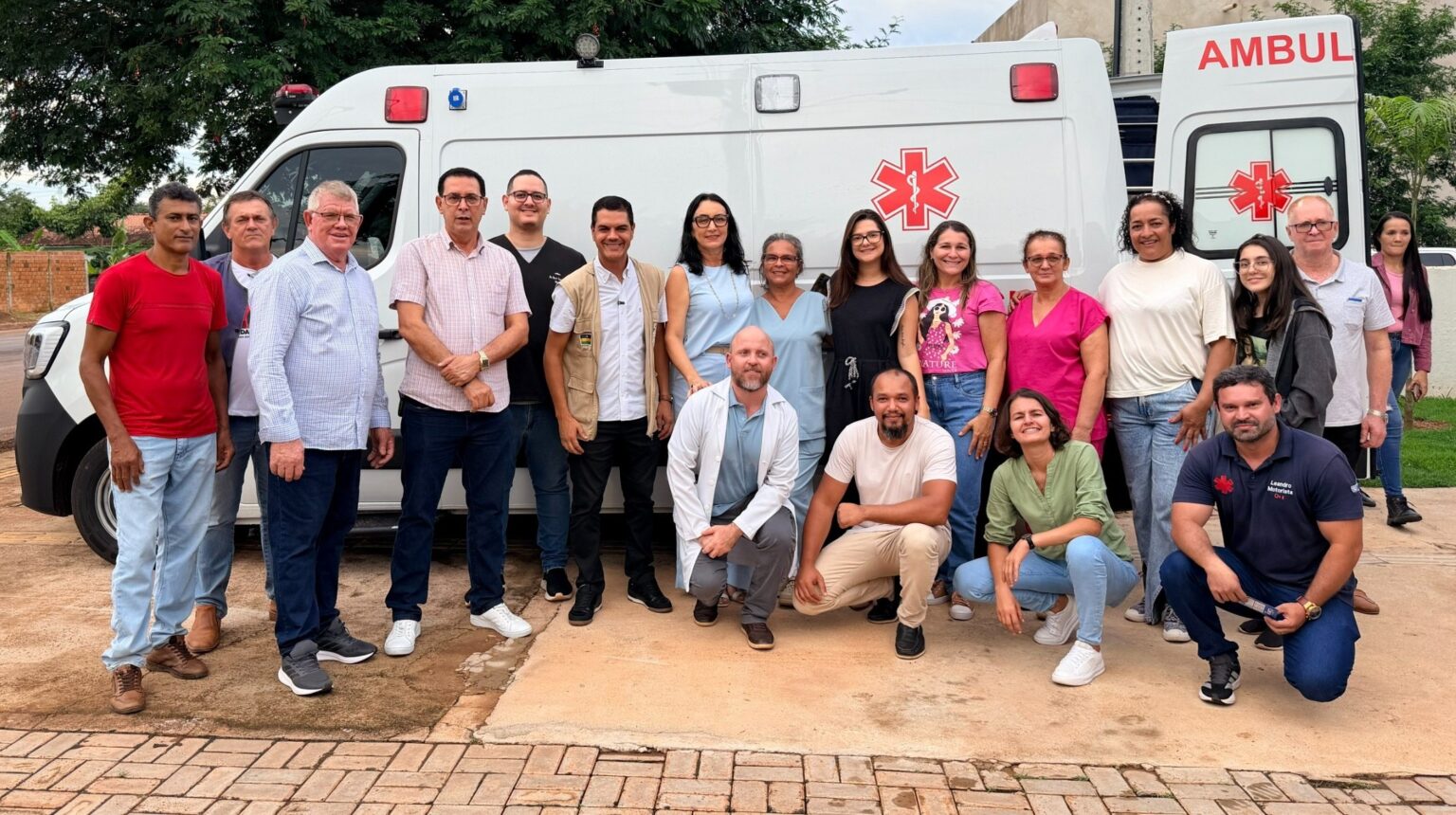 Deputado Cássio Gois viabiliza ambulância para distrito de Nova Estrela
