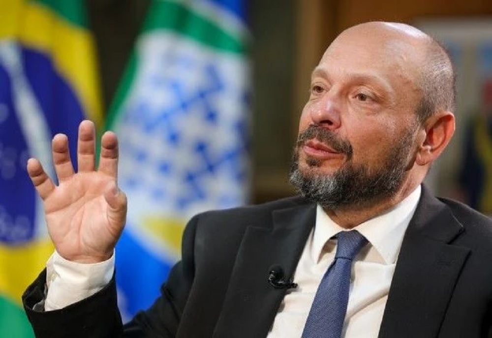 Presidente do INSS é demitido pelo Presidente Lula