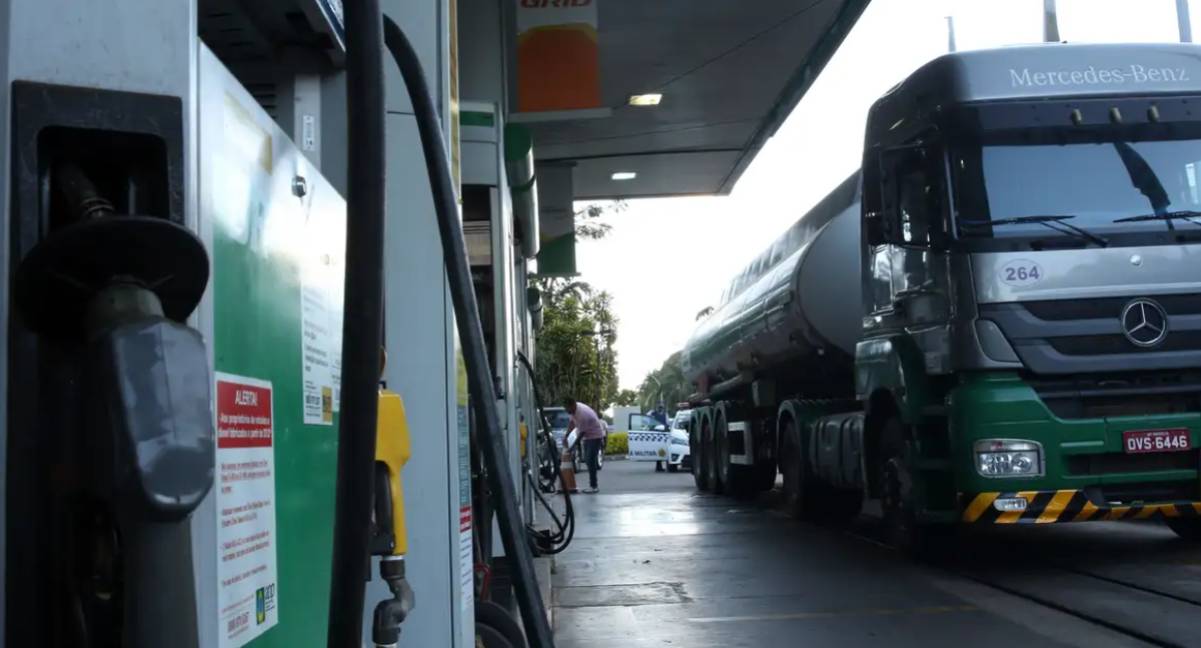 Governo Federal publica MP do subsídio ao diesel esta semana, afirma Durigan
